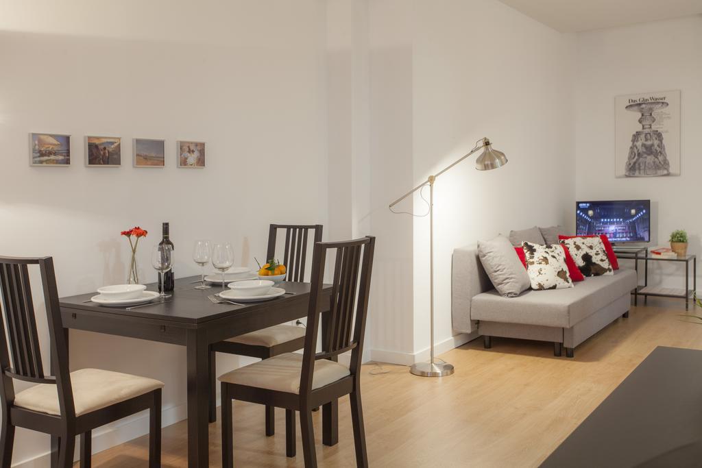 Singularstays Plaza Redonda Valencia Room photo