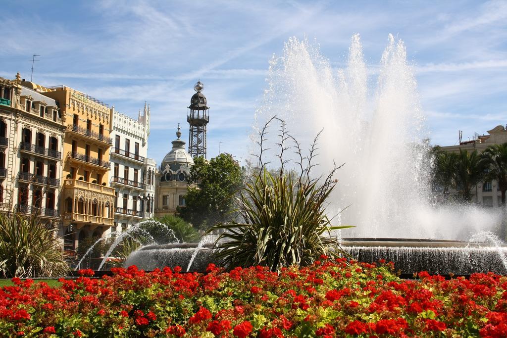 Singularstays Plaza Redonda Valencia Exterior photo