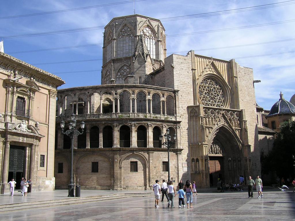 Singularstays Plaza Redonda Valencia Exterior photo