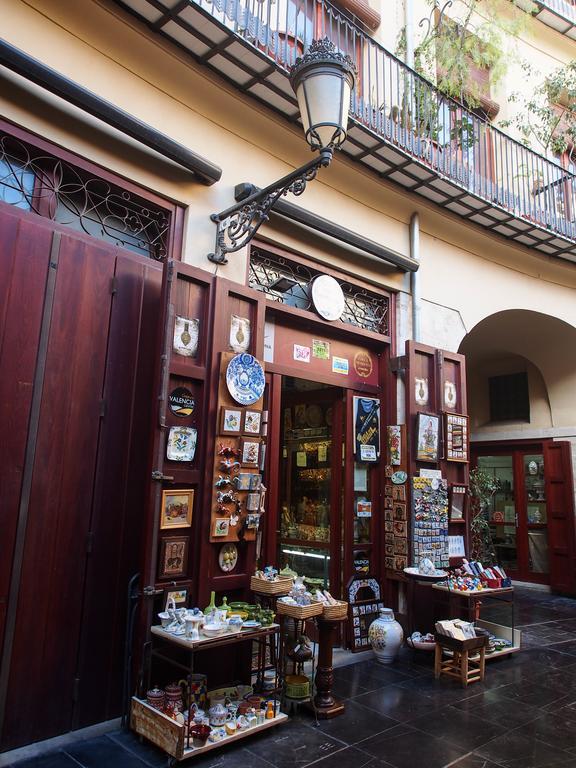 Singularstays Plaza Redonda Valencia Exterior photo